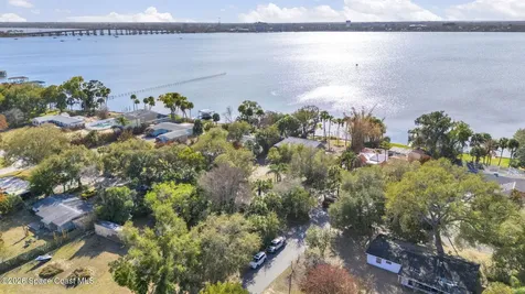 535 Robinhood Drive Merritt Island FL 32953