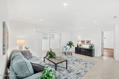 135 Oakledge Drive Rockledge FL 32955