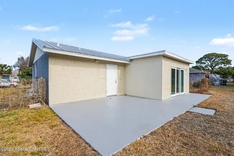 1341 Cindy Circle NE Palm Bay FL 32905
