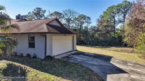 12385 79th Street Fellsmere FL 32948