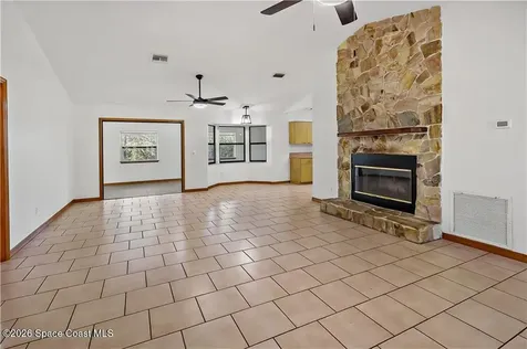 12385 79th Street Fellsmere FL 32948