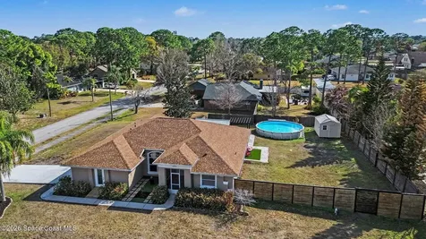 580 Fiedler Street NE Palm Bay FL 32907