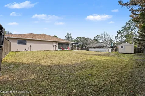 580 Fiedler Street NE Palm Bay FL 32907