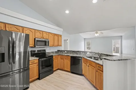 580 Fiedler Street NE Palm Bay FL 32907