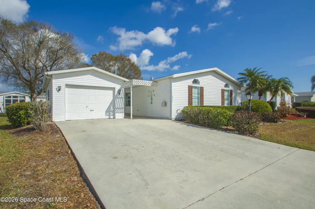 8142 Meadowlark Lane Port St. Lucie FL 34952