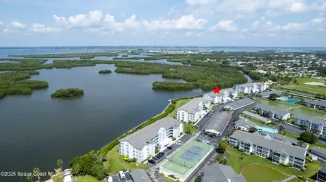 580 S Brevard Avenue Cocoa Beach FL 32931