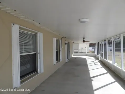 542 Octavius Street SW Palm Bay FL 32908