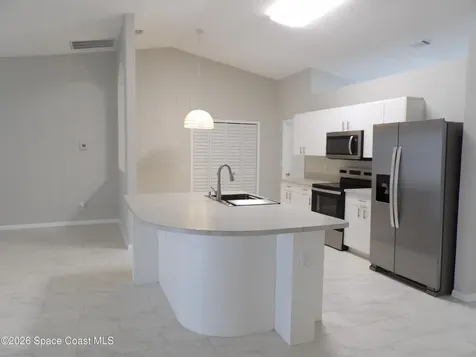 542 Octavius Street SW Palm Bay FL 32908
