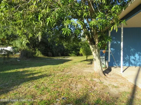 1690 Elizabeth Avenue Titusville FL 32780