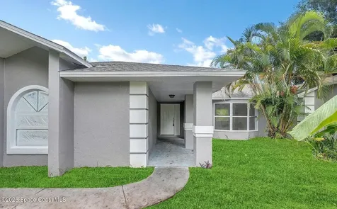 614 Elmont Street NW Palm Bay FL 32907