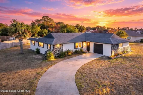 1245 Arlington Circle Merritt Island FL 32952