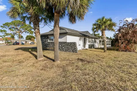 1245 Arlington Circle Merritt Island FL 32952