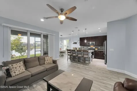 12127 SW Jasper Lake Way Port St. Lucie FL 34987