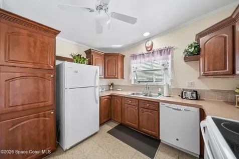 1854 Mango Street NE Palm Bay FL 32905