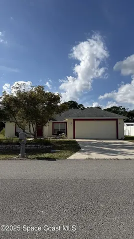 270 Aviation Avenue NE Palm Bay FL 32907