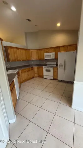 270 Aviation Avenue NE Palm Bay FL 32907