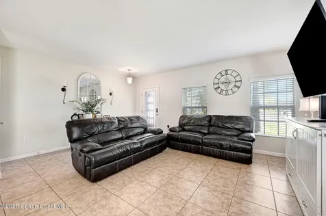 2490 Snapdragon Drive NW Palm Bay FL 32907