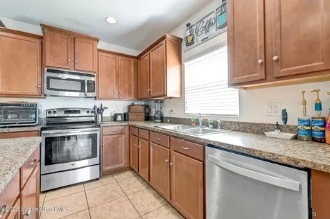 2490 Snapdragon Drive NW Palm Bay FL 32907