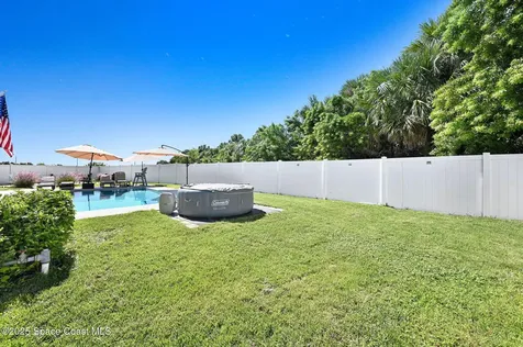 2490 Snapdragon Drive NW Palm Bay FL 32907