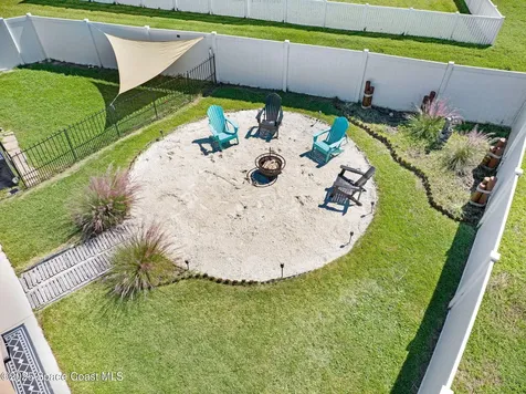 2490 Snapdragon Drive NW Palm Bay FL 32907