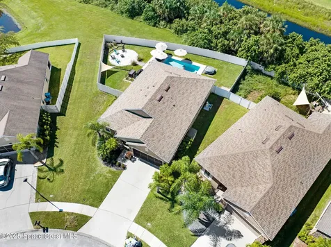 2490 Snapdragon Drive NW Palm Bay FL 32907