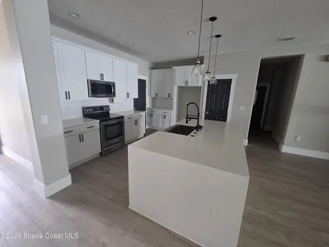 1780 Bridgeport Circle Rockledge FL 32955
