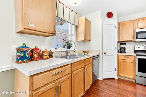 2186 Spring Creek Circle NE Palm Bay FL 32905