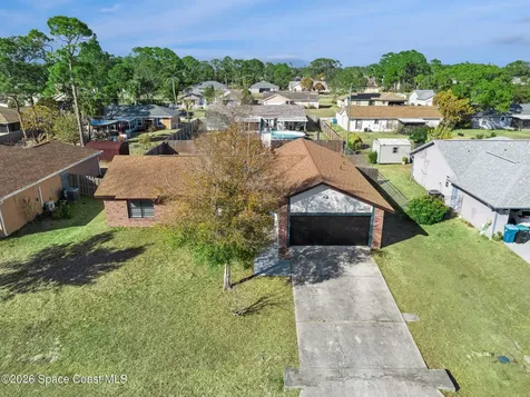 1839 Glenridge Street NW Palm Bay FL 32907