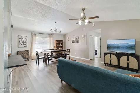 1839 Glenridge Street NW Palm Bay FL 32907