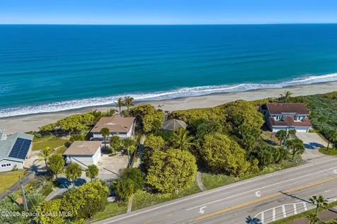 216 Glengarry Avenue Melbourne Beach FL 32951