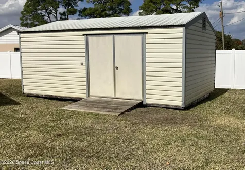 407 Heather Avenue NE Palm Bay FL 32907