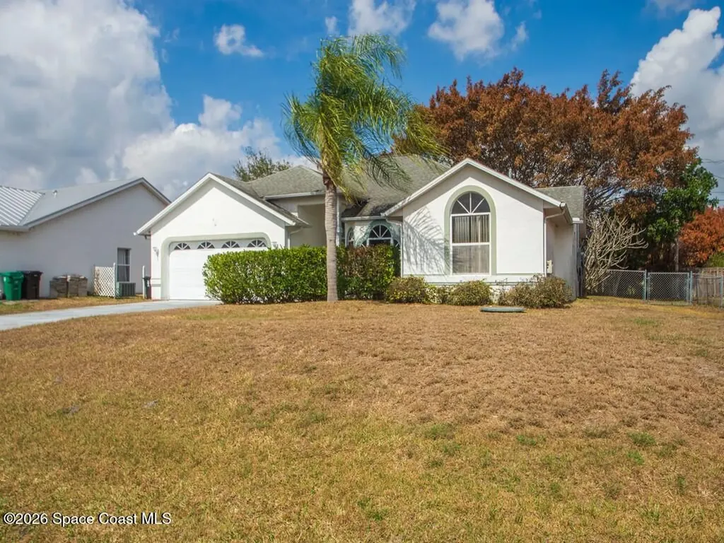 5718 NW North Macedo Boulevard Port St. Lucie FL 34983