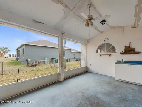 5718 NW North Macedo Boulevard Port St. Lucie FL 34983