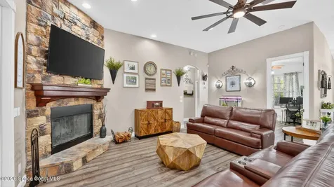 3219 Pheasant Trail Mims FL 32754