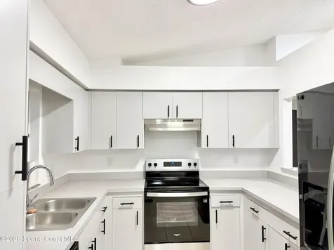 3723 W Malory Court Cocoa FL 32926