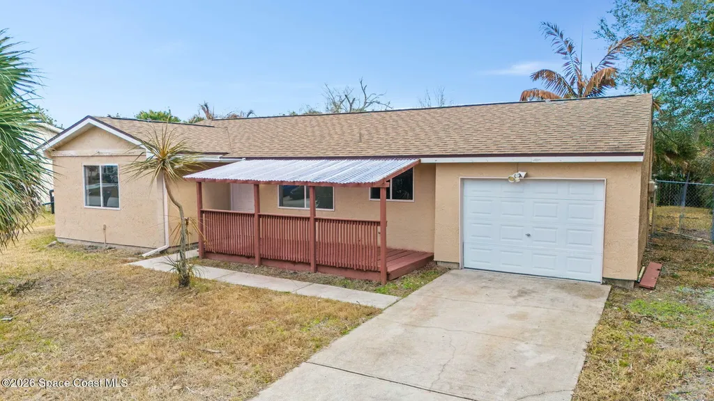 983 Tacaro Avenue SE Palm Bay FL 32909