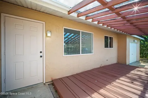 983 Tacaro Avenue SE Palm Bay FL 32909
