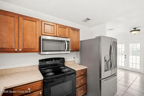 983 Tacaro Avenue SE Palm Bay FL 32909