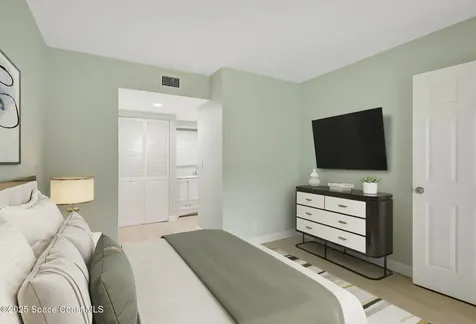 1538 SE Royal Green Circle Port St. Lucie FL 34952