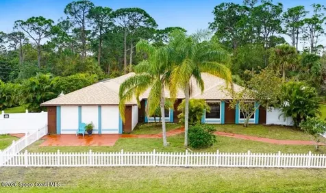 796 Emerson Drive NE Palm Bay FL 32907