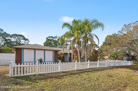 796 Emerson Drive NE Palm Bay FL 32907