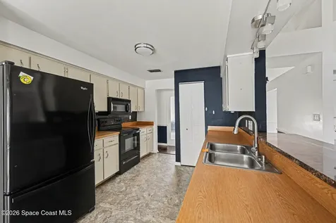 796 Emerson Drive NE Palm Bay FL 32907