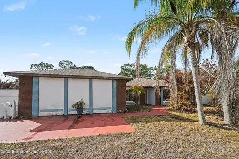 796 Emerson Drive NE Palm Bay FL 32907