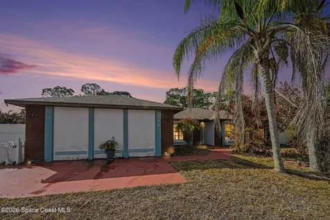 796 Emerson Drive NE Palm Bay FL 32907