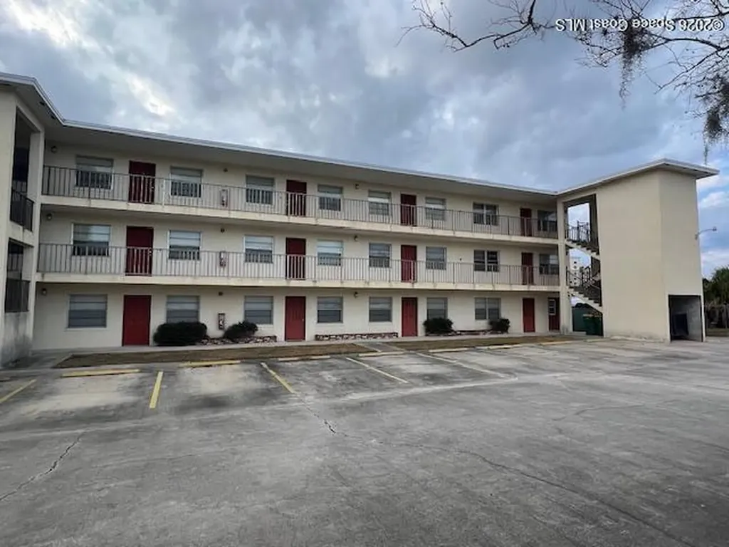 442 Magnolia Avenue Merritt Island FL 32952