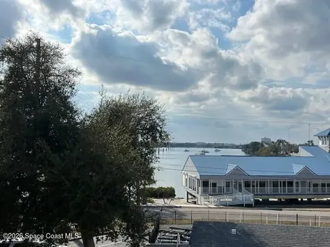 442 Magnolia Avenue Merritt Island FL 32952