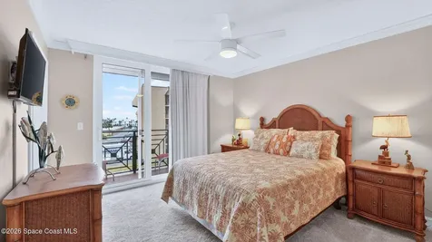 8472 Ridgewood Avenue Cape Canaveral FL 32920