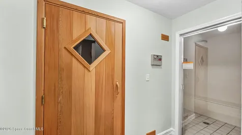 8472 Ridgewood Avenue Cape Canaveral FL 32920