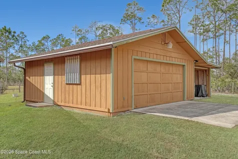 32801 Us Highway 441 Highway N Okeechobee FL 34972