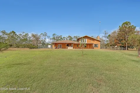 32801 Us Highway 441 Highway N Okeechobee FL 34972